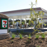 7-11-Riverside-Exterior-Landscaping-and-Signage
